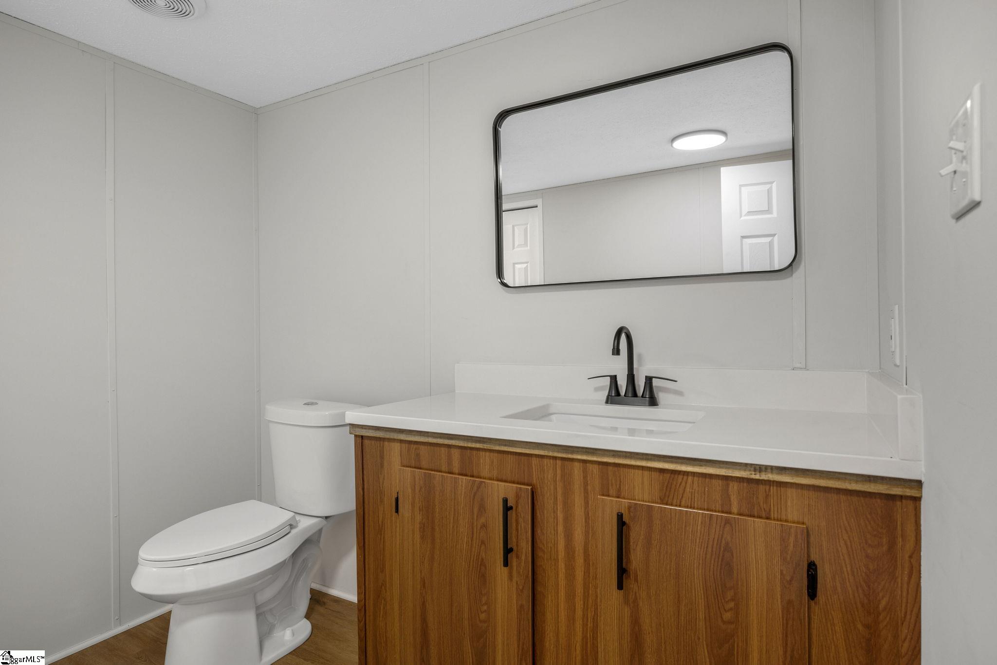 1265 Old Switzer Road Woodruff, SC 29388 - Photo 12 of 31