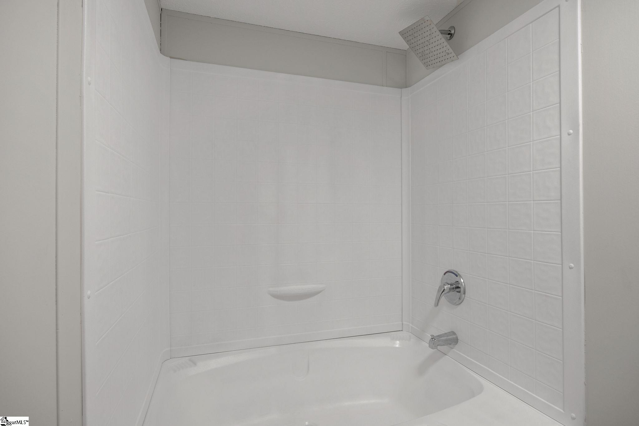 1265 Old Switzer Road Woodruff, SC 29388 - Photo 13 of 31