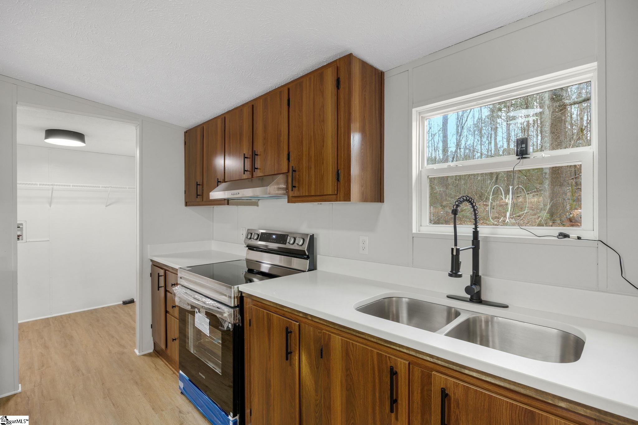 1265 Old Switzer Road Woodruff, SC 29388 - Photo 20 of 31