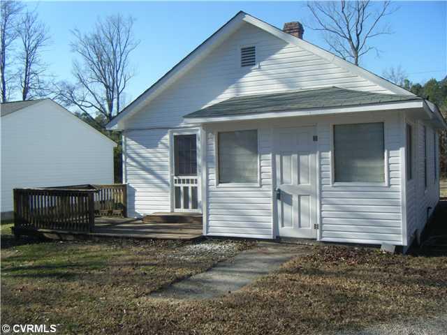 3731 North Courthouse Road Providence Forge, VA 23140 - Photo 2 of 3 Storage