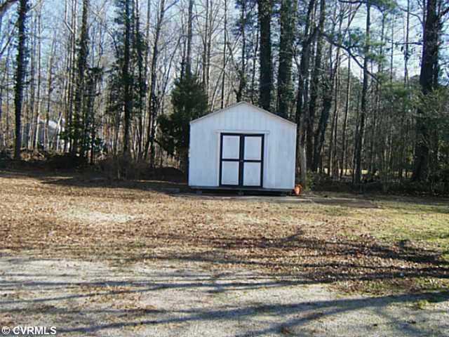 3731 North Courthouse Road Providence Forge, VA 23140 - Photo 3 of 3