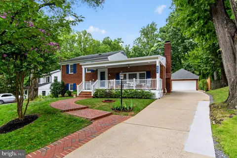 $1,450,000 | 6209 Redwing Court, Bethesda, MD 20817