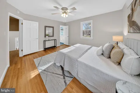 $1,450,000 | 6209 Redwing Court, Bethesda, MD 20817