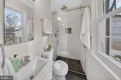 $1,450,000 | 6209 Redwing Court, Bethesda, MD 20817