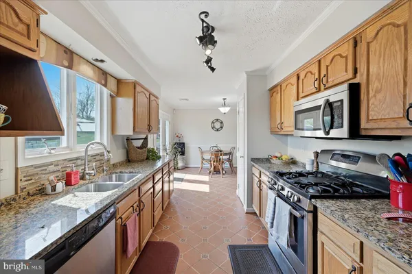 $499,900 | 132 Bedrock Lane, Berryville, VA 22611