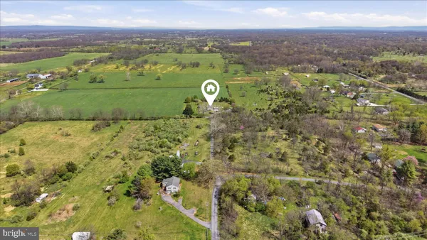 $499,900 | 132 Bedrock Lane, Berryville, VA 22611