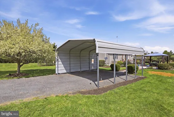 $499,900 | 132 Bedrock Lane, Berryville, VA 22611