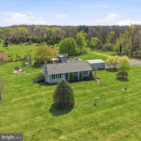 $499,900 | 132 Bedrock Lane, Berryville, VA 22611