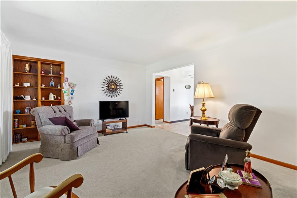 449 Belrose Drive Rostraver Township, PA 15012 - Photo 4 of 20