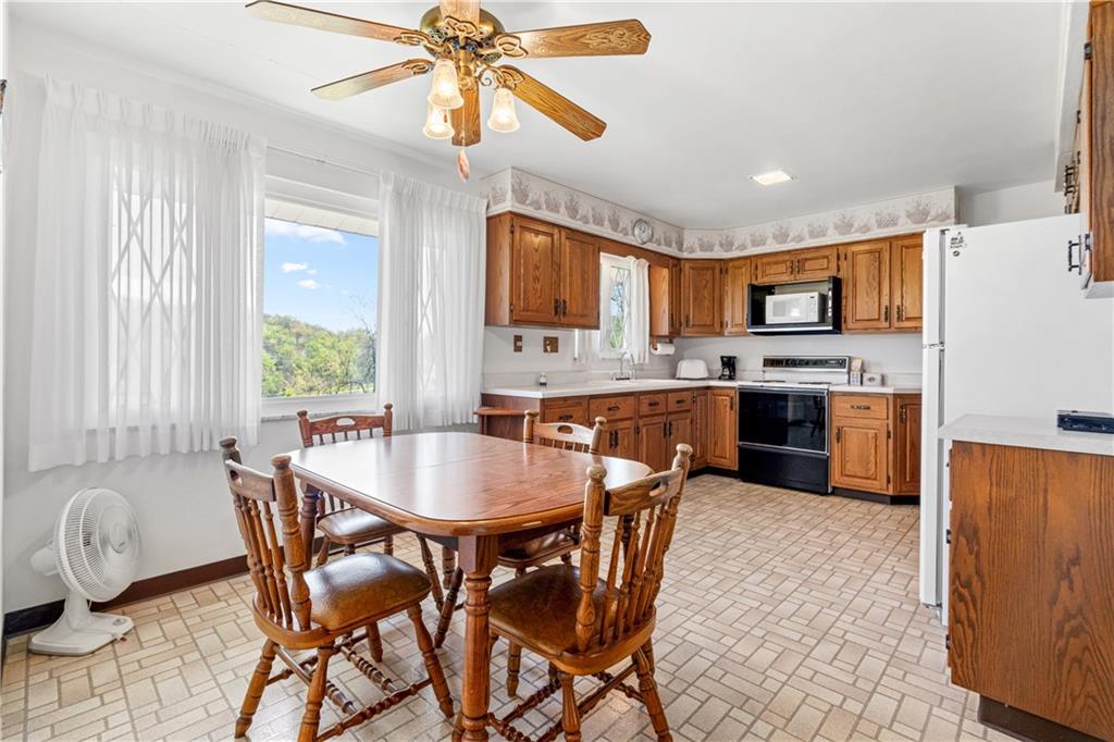 449 Belrose Drive Rostraver Township, PA 15012 - Photo 5 of 20