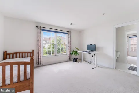 $1,598,000 | 414 Long Trail Terrace, Rockville, MD 20850