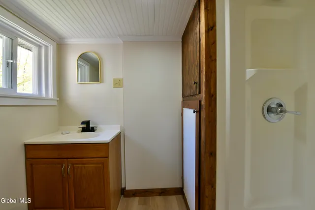 $155,000 | 8 Park Avenue, Greenfield, NY 12850