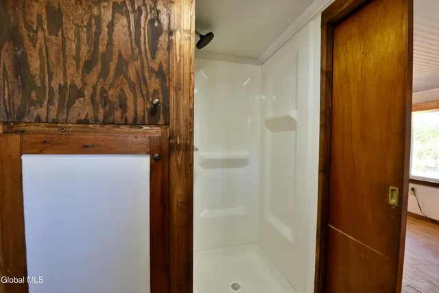 $155,000 | 8 Park Avenue, Greenfield, NY 12850