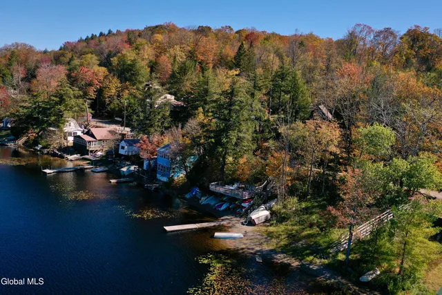 $155,000 | 8 Park Avenue, Greenfield, NY 12850