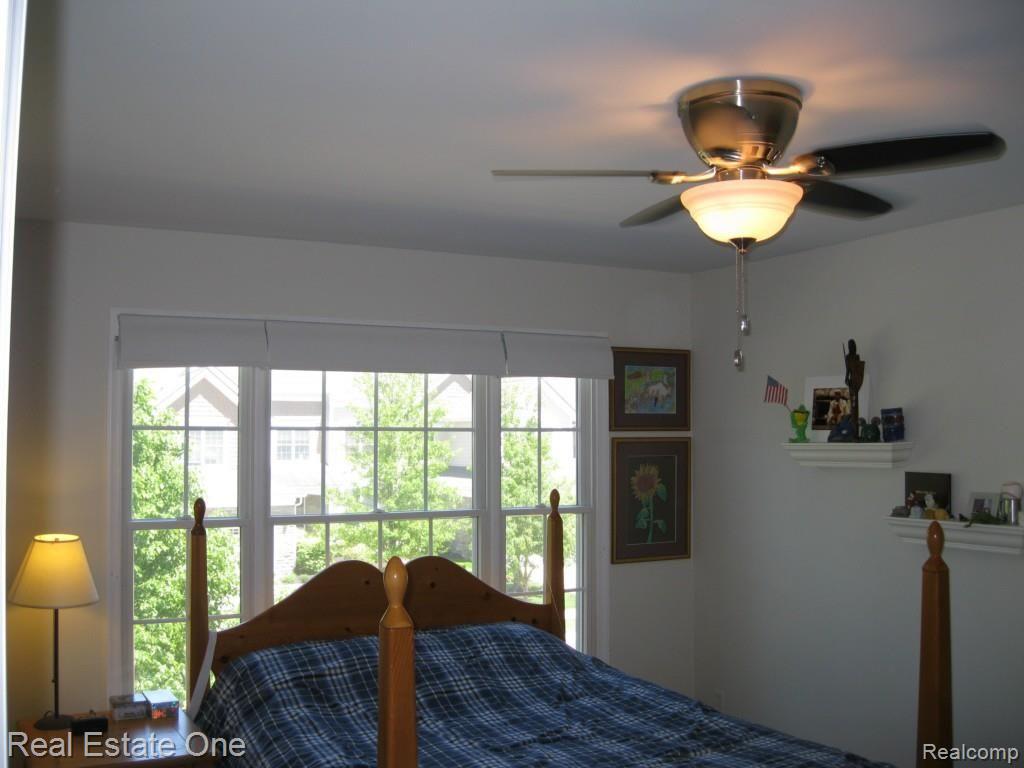 24881 Reeds Pointe Drive Novi, MI 48374 - Photo 4 of 45 Bedroom 3.jpg