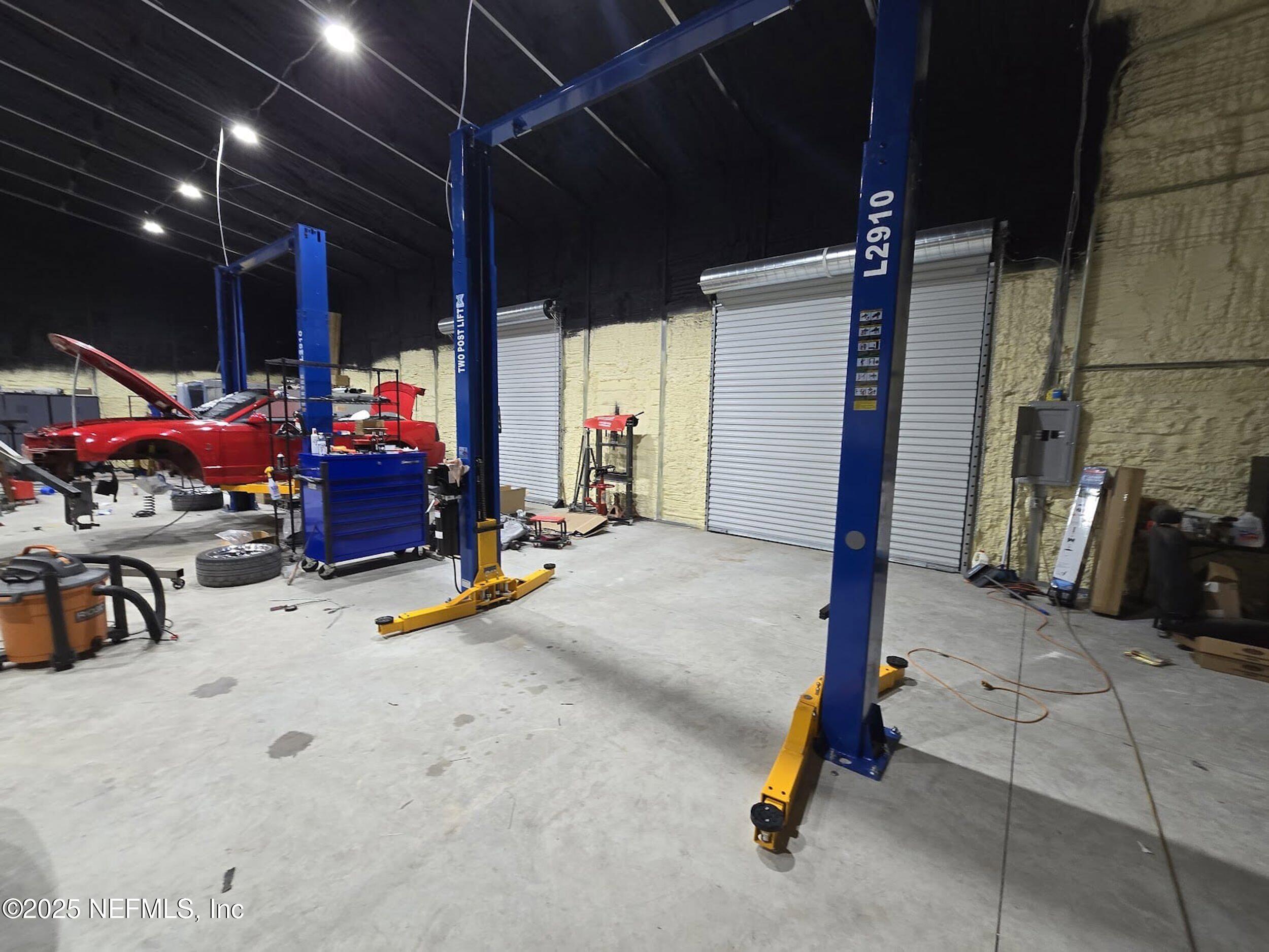 3250 Pacetti Road St. Augustine, FL 32092 - Photo 10 of 31 a view of a room with gym equipment