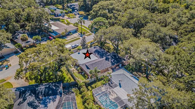 $580,000 | 936 Highview Drive, Palm Harbor, FL 34683