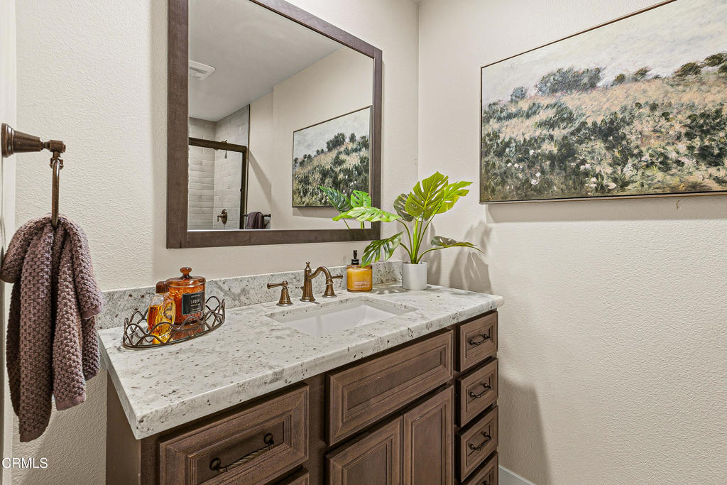 10539 Chippenham Road Camarillo, CA 93012 - Photo 26 of 74