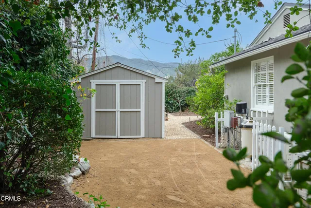 $1,699,000 | 3232 Vickers Drive, Glendale, CA 91208