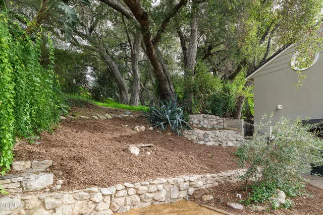 $1,699,000 | 3232 Vickers Drive, Glendale, CA 91208