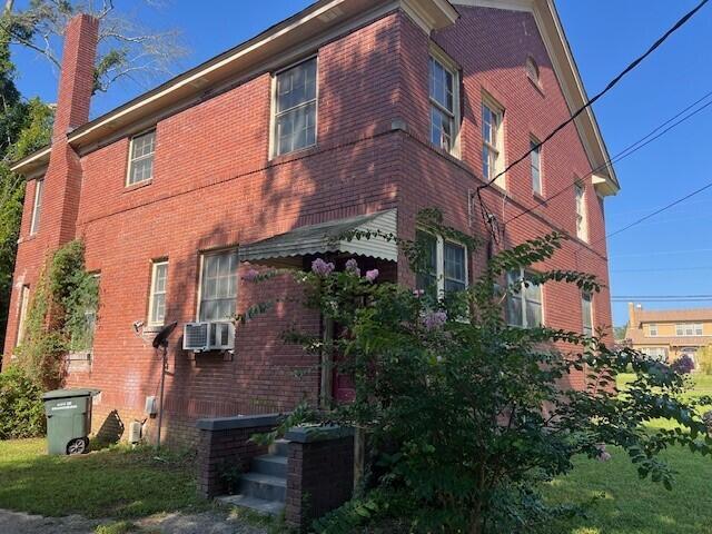 898 Ellis Avenue Orangeburg, SC 29115 - Photo 4 of 13 4