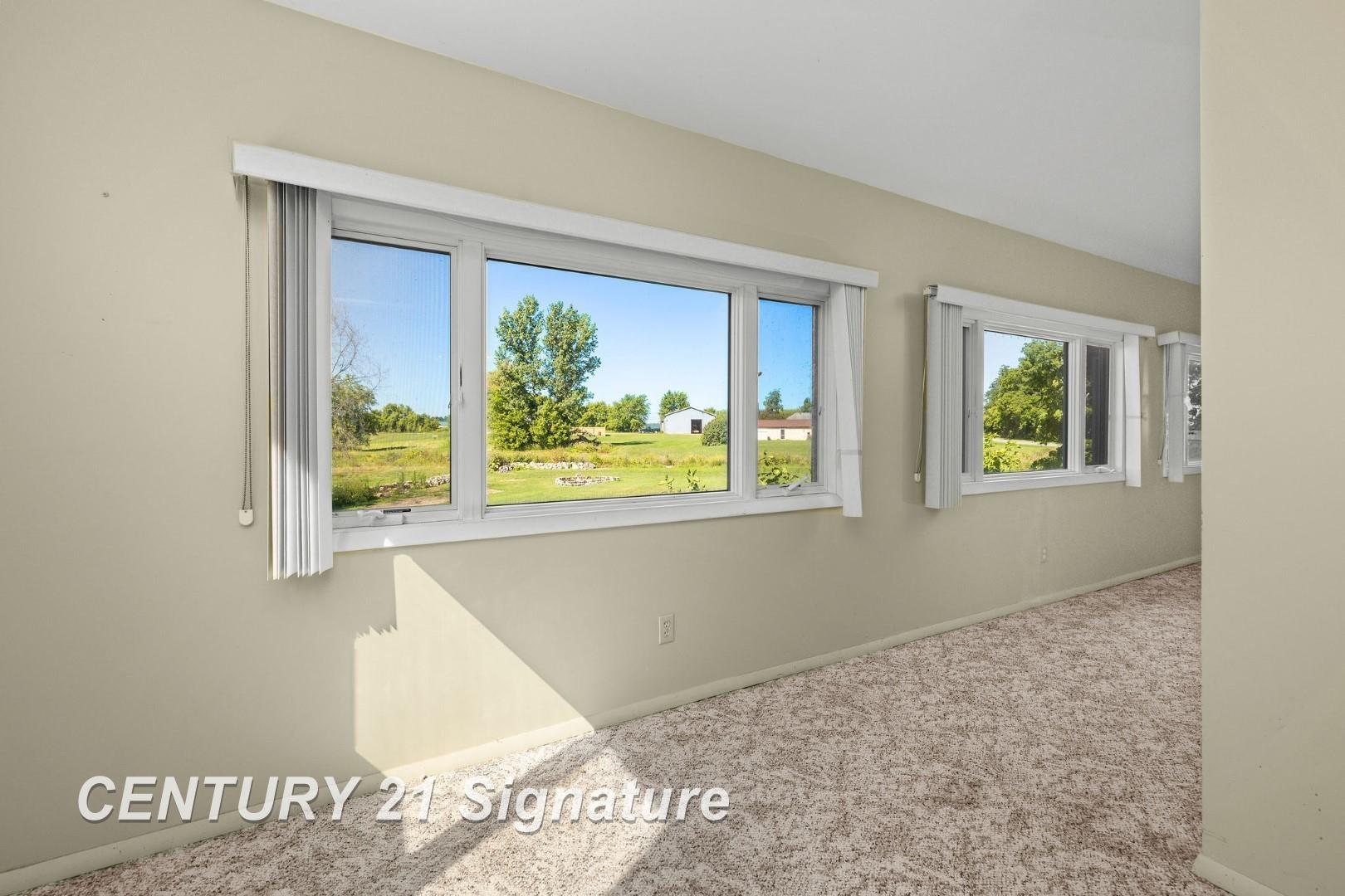 4750 East Kent Road Freeland, MI 48623 - Photo 22 of 44