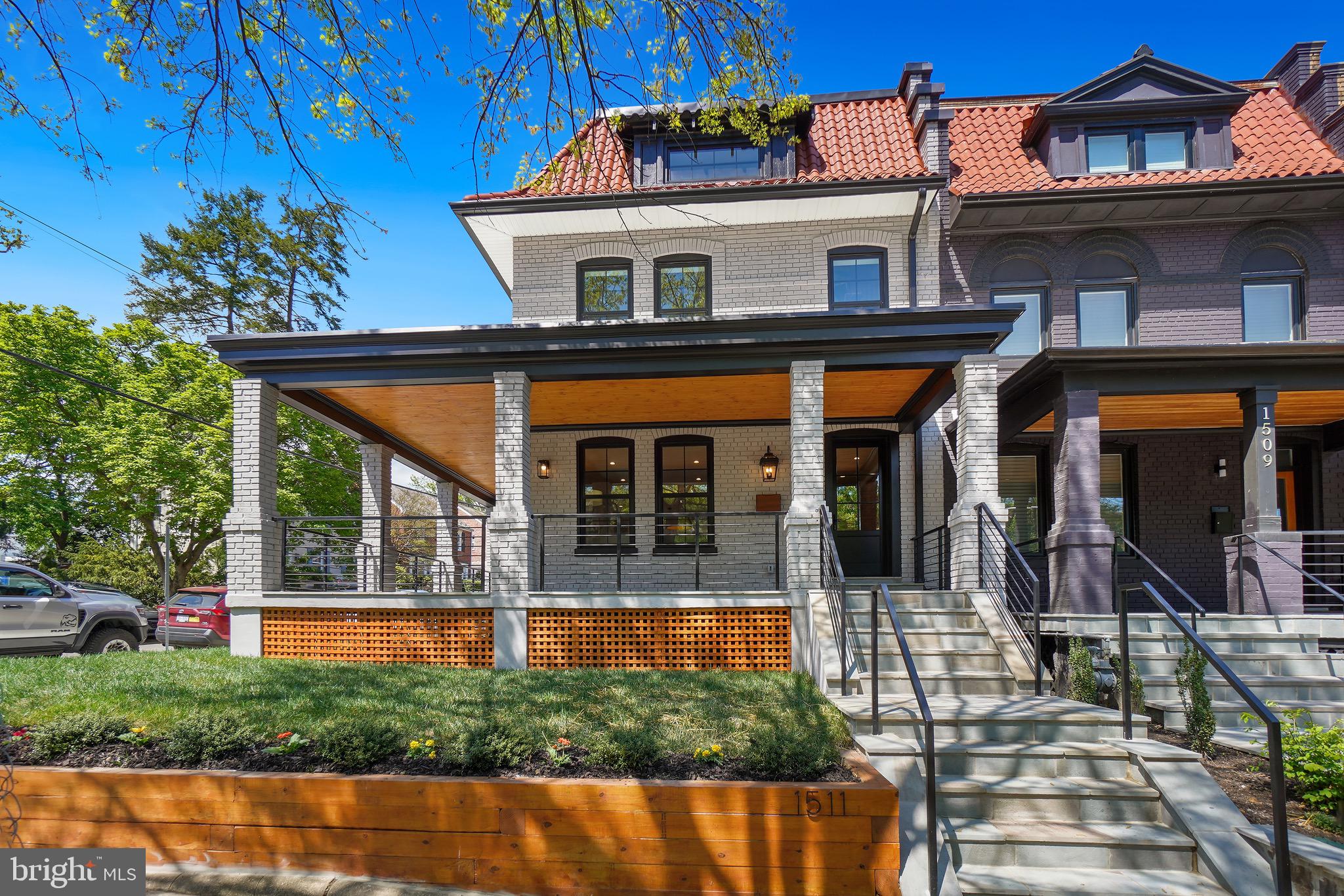 1511 Crittenden St Northwest  