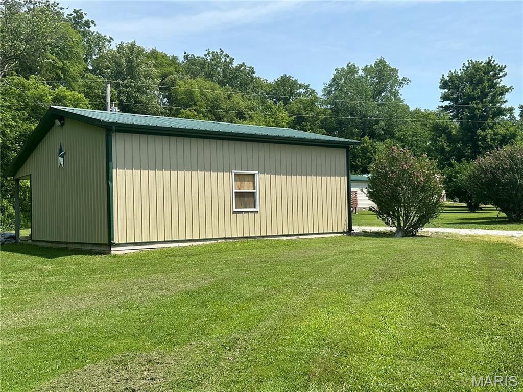 9345 Schaller Road Lenzburg, IL 62255 - Photo 2 of 31