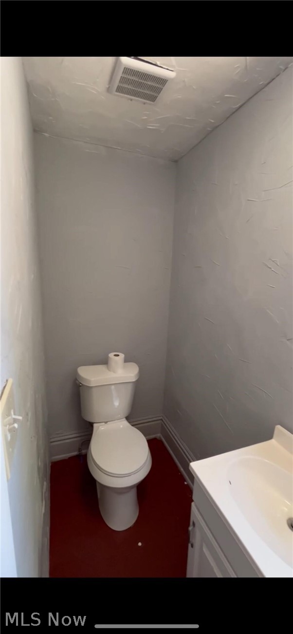 493 Rentschler Street Akron, OH 44304 - Photo 8 of 12