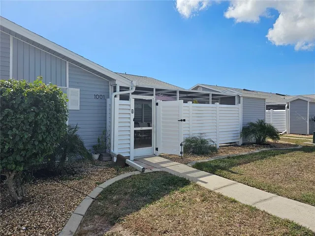 $2,000 | 3300 Loveland Boulevard, Unit 1001, Punta Gorda, FL 33980