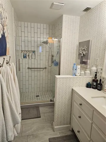 $2,000 | 3300 Loveland Boulevard, Unit 1001, Punta Gorda, FL 33980