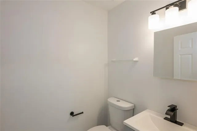 $2,100 | 2027 Lois Place Northwest, Unit B, Atlanta, GA 30318