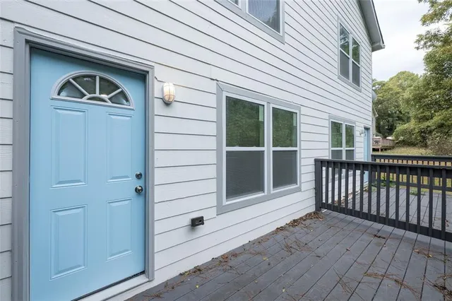 $2,100 | 2027 Lois Place Northwest, Unit B, Atlanta, GA 30318