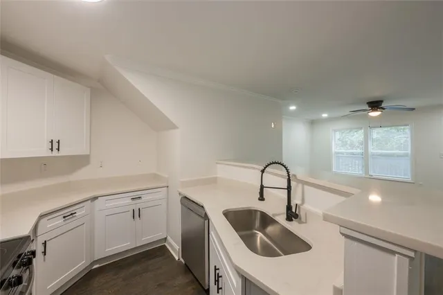$2,100 | 2027 Lois Place Northwest, Unit B, Atlanta, GA 30318