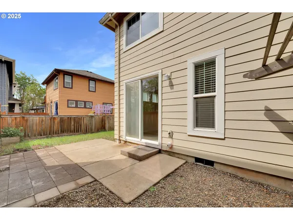 $399,900 | 5298 Wales Drive, Eugene, OR 97402