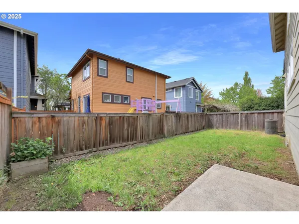 $399,900 | 5298 Wales Drive, Eugene, OR 97402