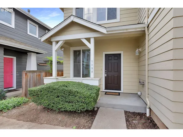 $399,900 | 5298 Wales Drive, Eugene, OR 97402