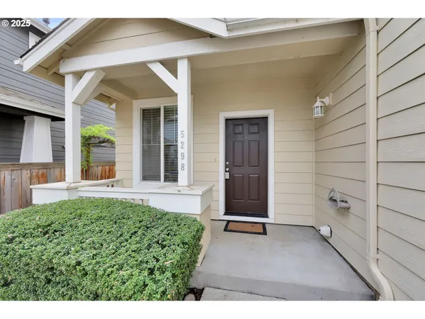 $399,900 | 5298 Wales Drive, Eugene, OR 97402