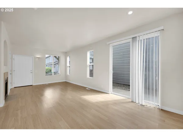 $399,900 | 5298 Wales Drive, Eugene, OR 97402