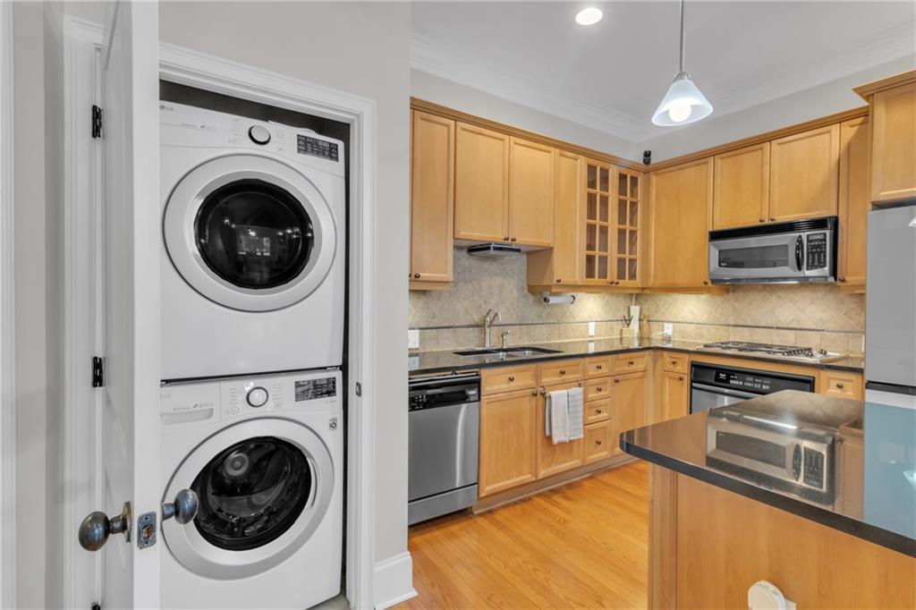 11 Perimeter Centre East, Unit 1203 Atlanta, GA 30346 - Photo 23 of 41