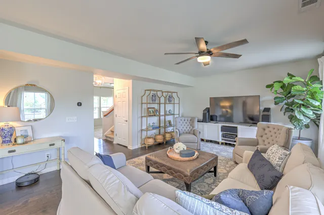 $559,900 | 501 Wolfeboro Lane, Nashville, TN 37221