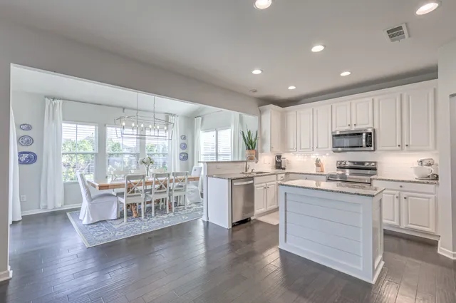 $559,900 | 501 Wolfeboro Lane, Nashville, TN 37221