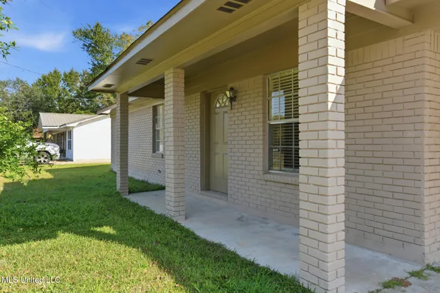 $105,000 | 8304 Austeria Street, Moss Point, MS 39562