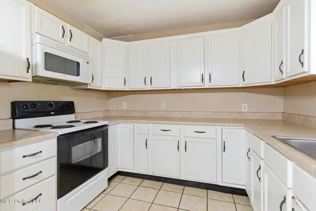 $105,000 | 8304 Austeria Street, Moss Point, MS 39562