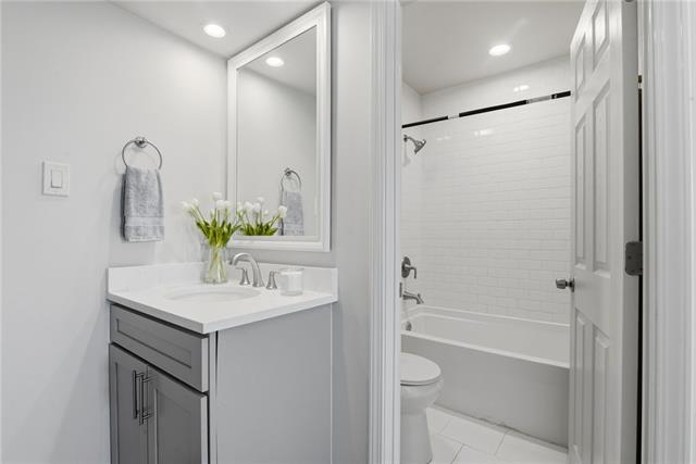 1765 Coliseum Street, Unit 420 New Orleans, LA 70130 - Photo 18 of 27