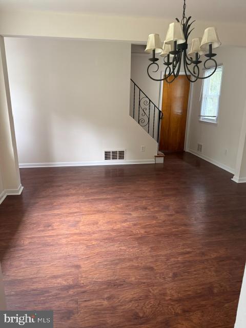 8 Tinker Drive Mount Holly, NJ 08060 - Photo 4 of 12 Gallery Image 4