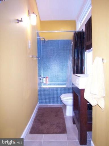 333 E Street Southeast Washington, DC 20003 - Photo 8 of 11 Bath #3