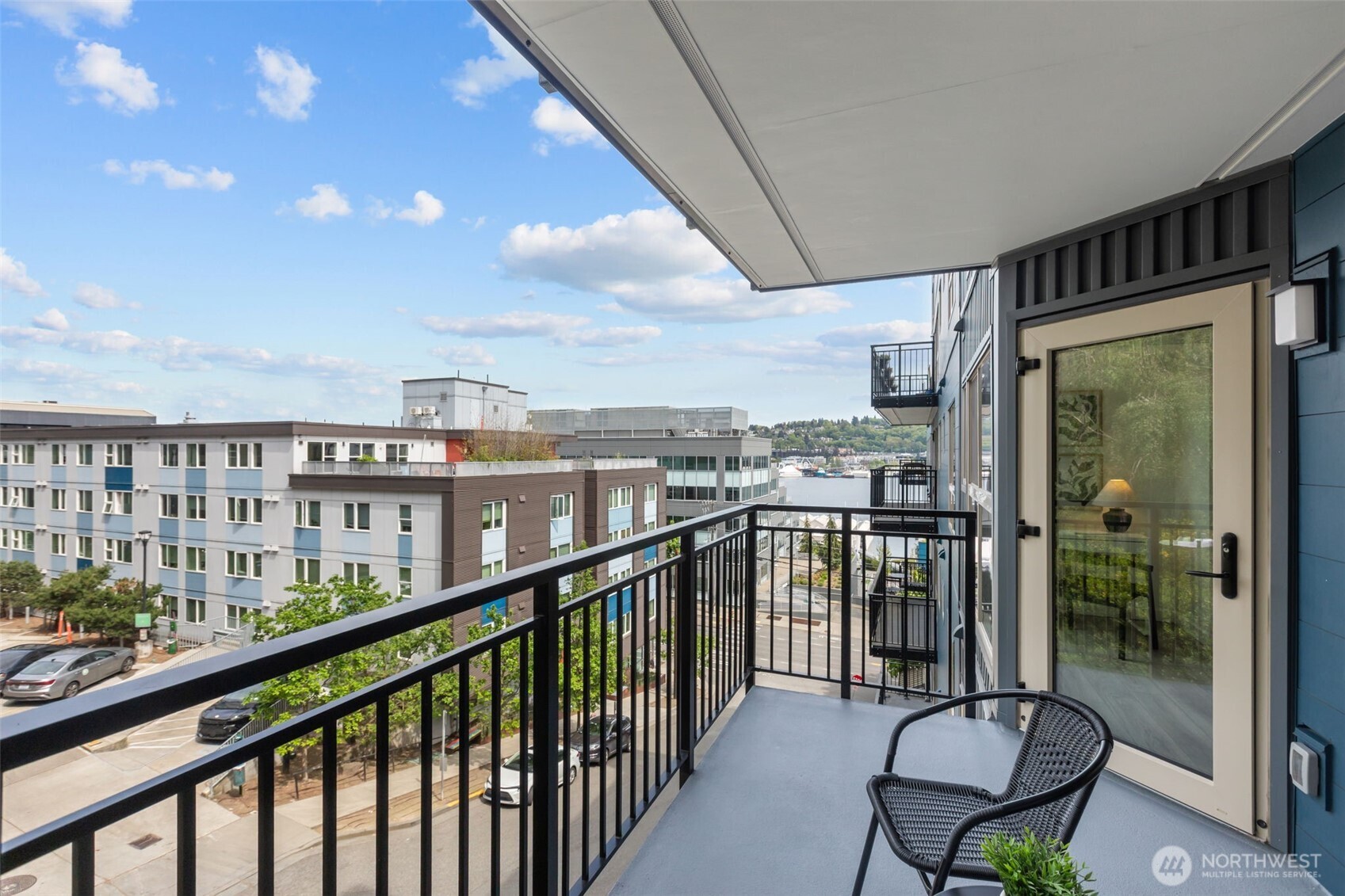 701 Galer Street, Unit 505 Seattle, WA 98109 - Photo 26 of 40