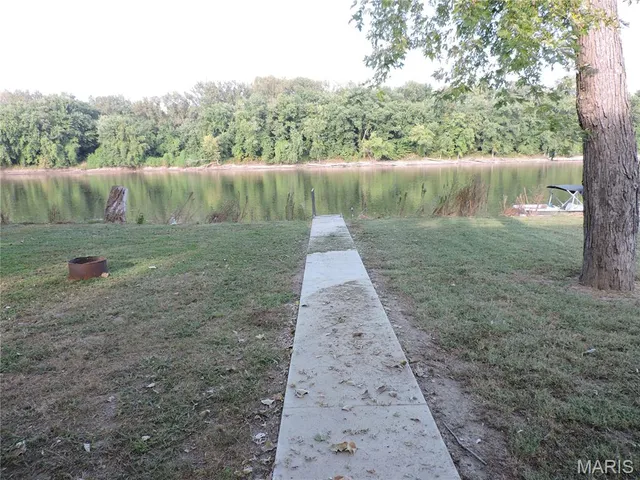 $129,500 | 38770 Pike 9203, Annada, MO 63330