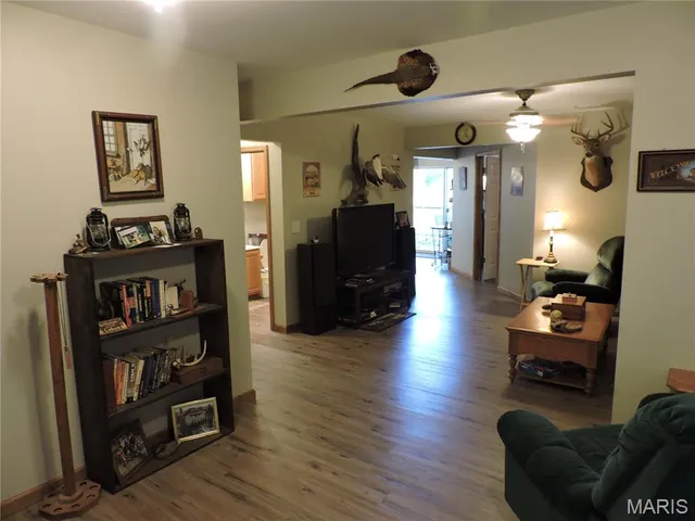 $129,500 | 38770 Pike 9203, Annada, MO 63330